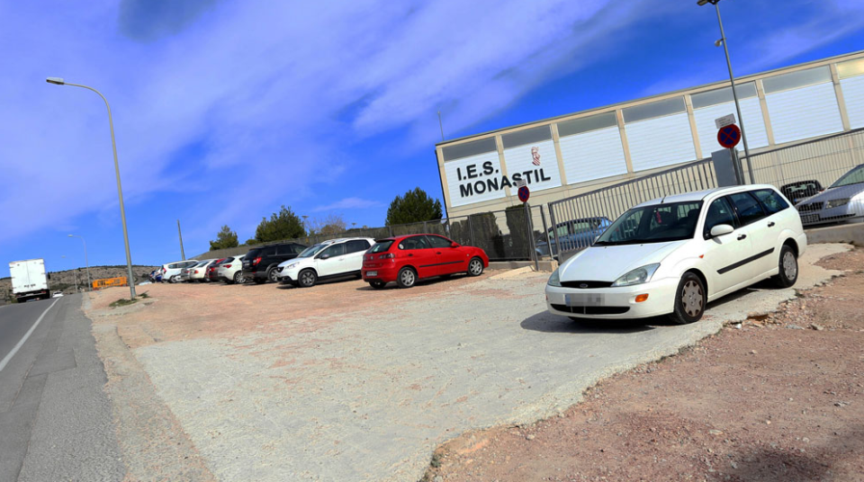 El PP de Elda no ve claro que se puedan llevar a cabo las reformas de Juan de Austria y los accesos al IES Monastil