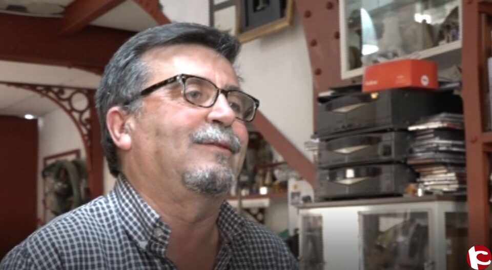 La Escalera nos lleva a conocer mejor a "Pepe Pastillo"