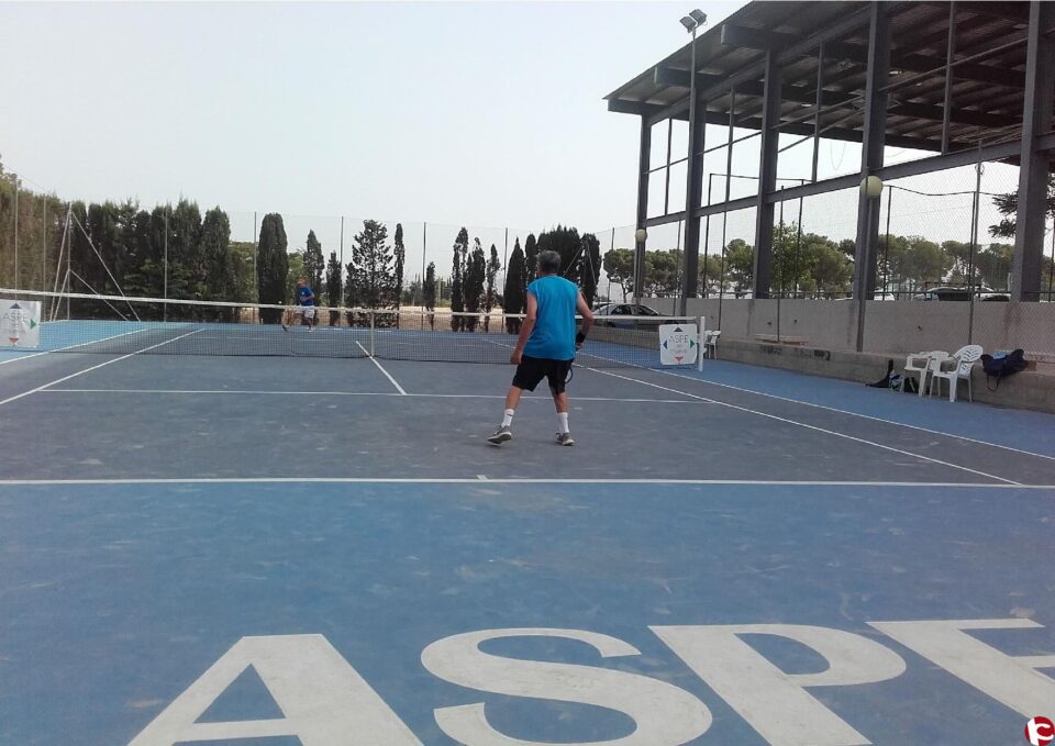 Nuevos Torneos de Pádel y Tenis en las pistas municipales de Aspe