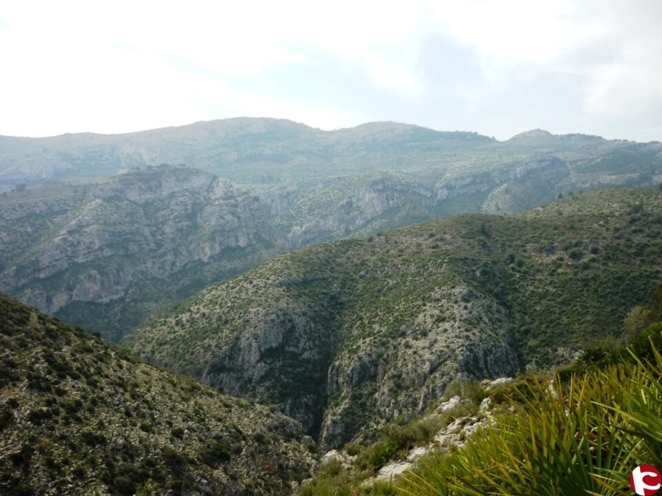 AVIANA en la catedral del senderismo de la Comunidad Valenciana