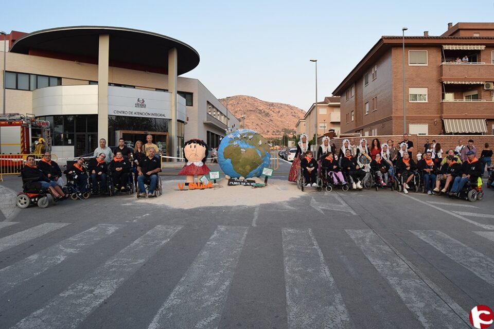 La Falla del CAI de COCEMFE se abre a la participación vecinal