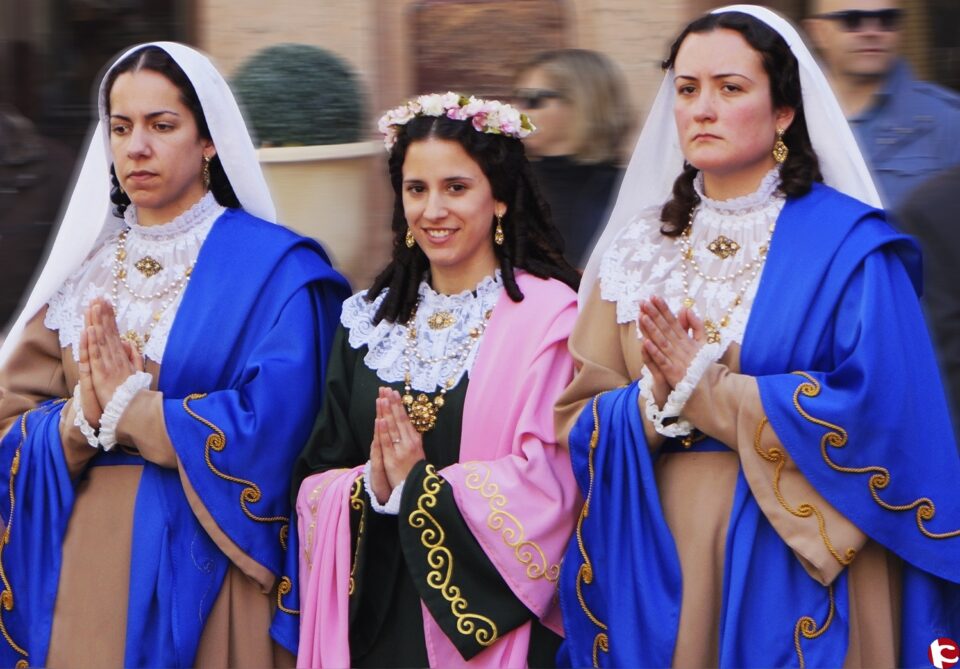 Conferencia sobre las Marías de la Semana Santa de Aspe en la sala Ámbito Cultural de Elche