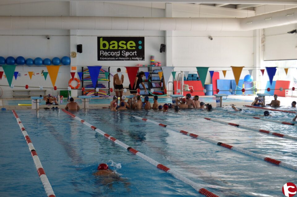 La Piscina Municipal Cubierta Nacho Gil celebra esta tarde su décimo aniversario