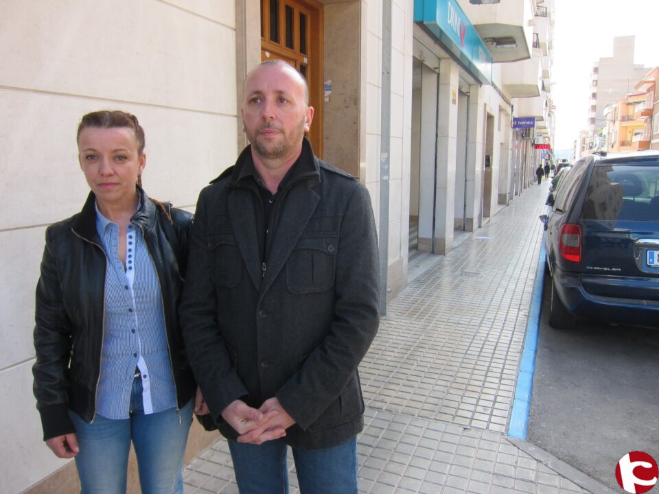 Se amplía la zona azul de estacionamiento regulado en los alrededores del Mercado de Abastos