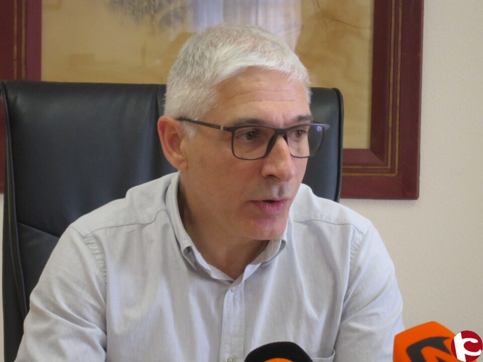 Novelda contará con una ordenanza que regulará la convivencia ciudadana en espacios públicos