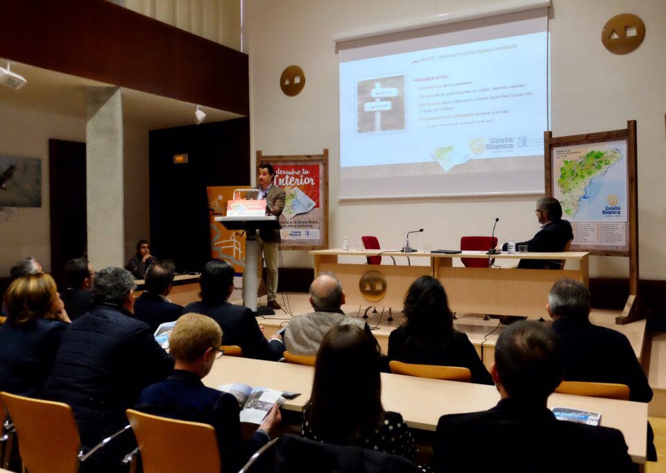 El Gobierno Provincial potencia el turismo de interior con una pionera ruta que conecta todas las comarcas del territorio a lo largo de 430 kilómetros