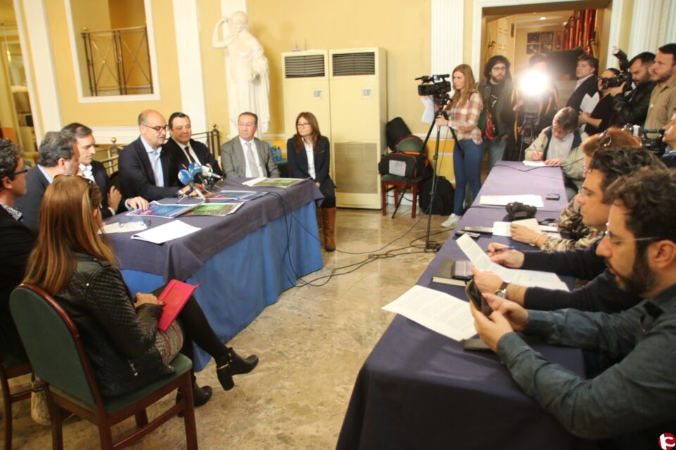 LOrquestra Filharmònica de la UA oferirà un concert extraordinari al Teatre Principal a benefici dAlinur