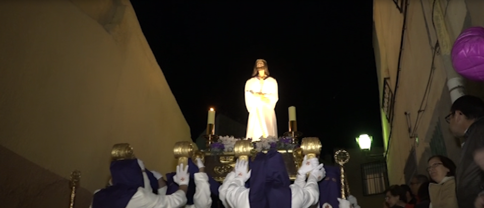 LUNES SANTO: PROCESIÓN con la imagen de Jesús Cautivo