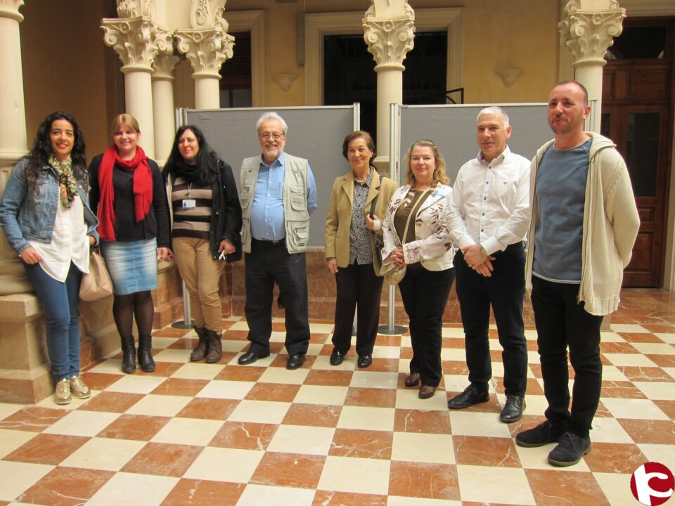 Visita a Novelda de periodistas y escritores de turismo