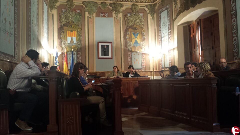 El Consejo Escolar en pleno extraordinario rechaza zonificar el mapa escolar y mantiene el distrito único.