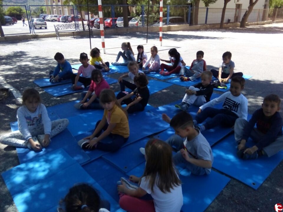 ElColegio Pintor Sorolla introduce el yoga en sus clases