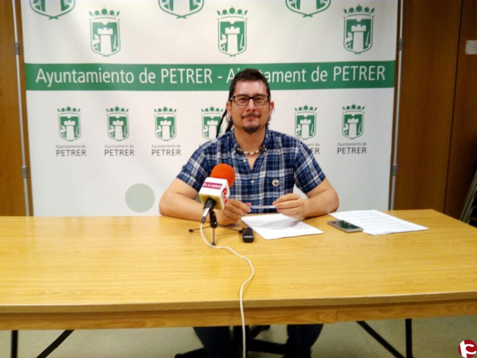 SI PODEM PETRER: El Tripartito local guarda silencio a la solicitud de estudios para remunicipalizar servicios.