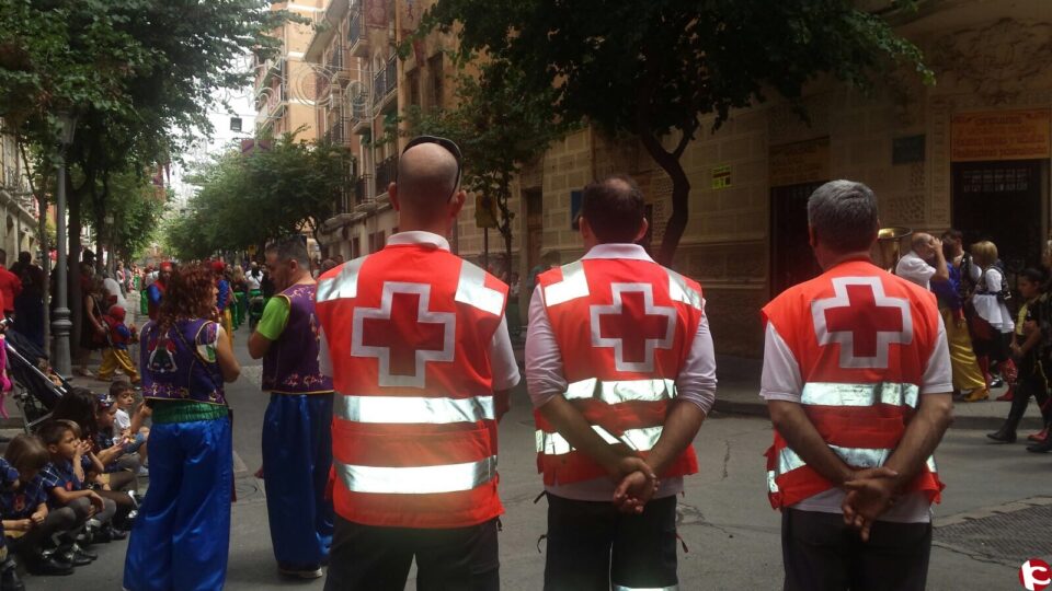 Cruz Roja de Elda atiende 36 urgencias y 65 curas en las fiestas de Moros y Cristianos