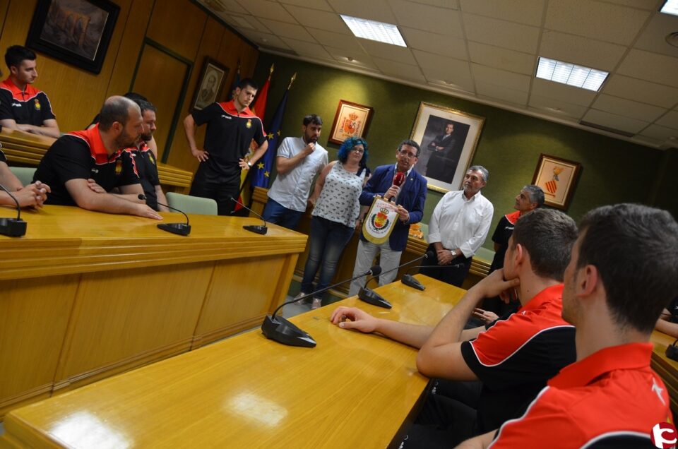 Recepción de la Selección Española Junior de balonmano masculino en Ayto. de Petrer