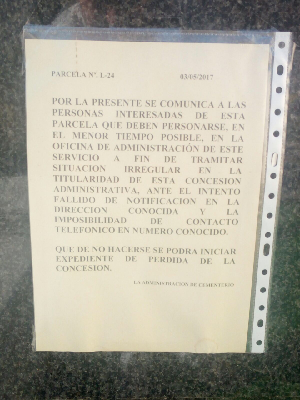 PP VILLENA: "El problema de los nichos caídos continúa..."