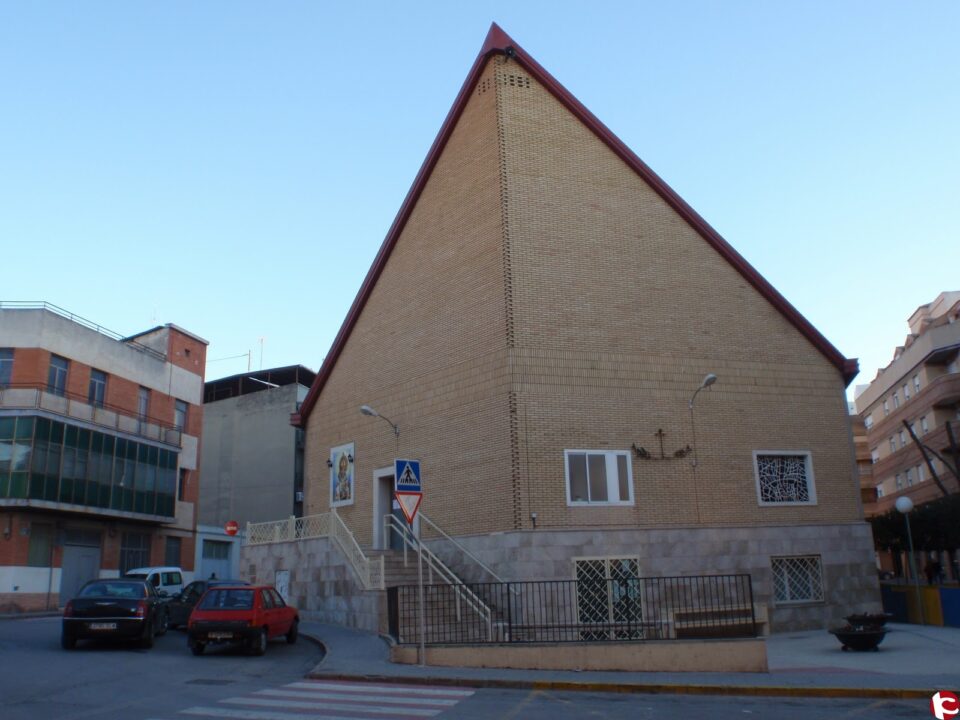 Donación gratuita de la instalación y red wifi a Cáritas de Nuestra Señora de la Paz