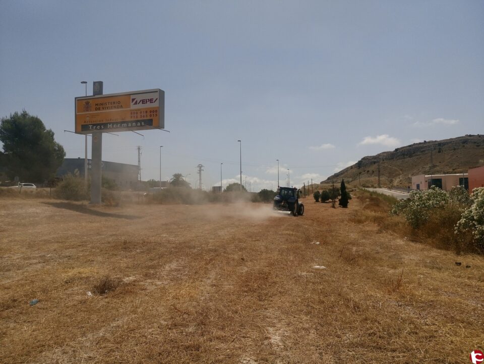 El Ayuntamiento de Aspe pone en marcha un plan para mejorar las zonas industriales de Aspe