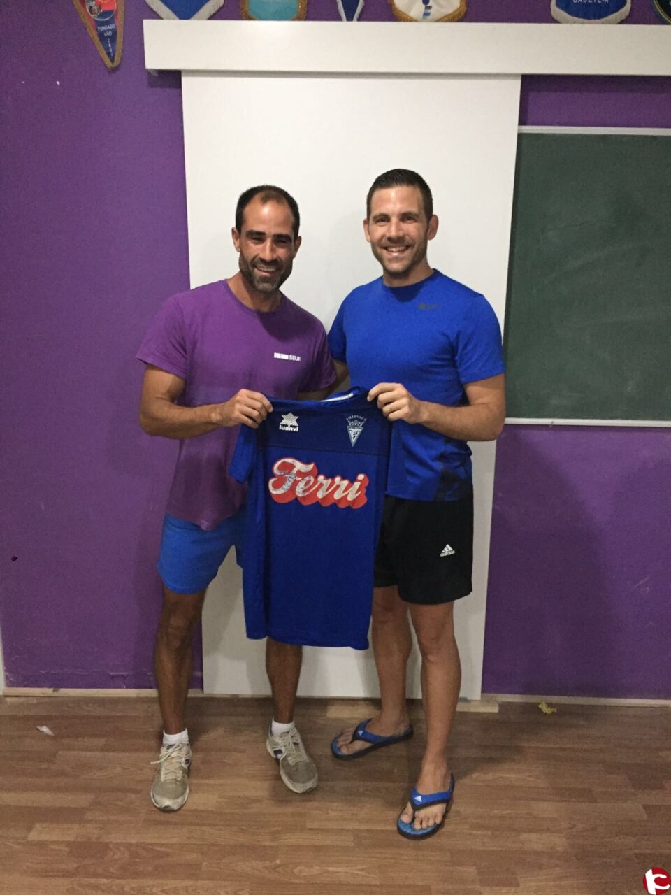 Estos son los fichajes y renovaciones del Villena C.F.