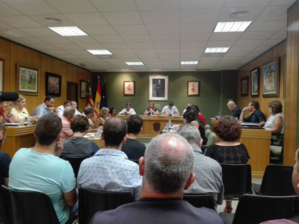 Celebrado el último pleno ordinario antes de vacaciones en el ayuntamiento de Petrer