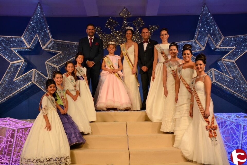 Emotiva Coronación de Reinas de la Feria y Fiestas 2017