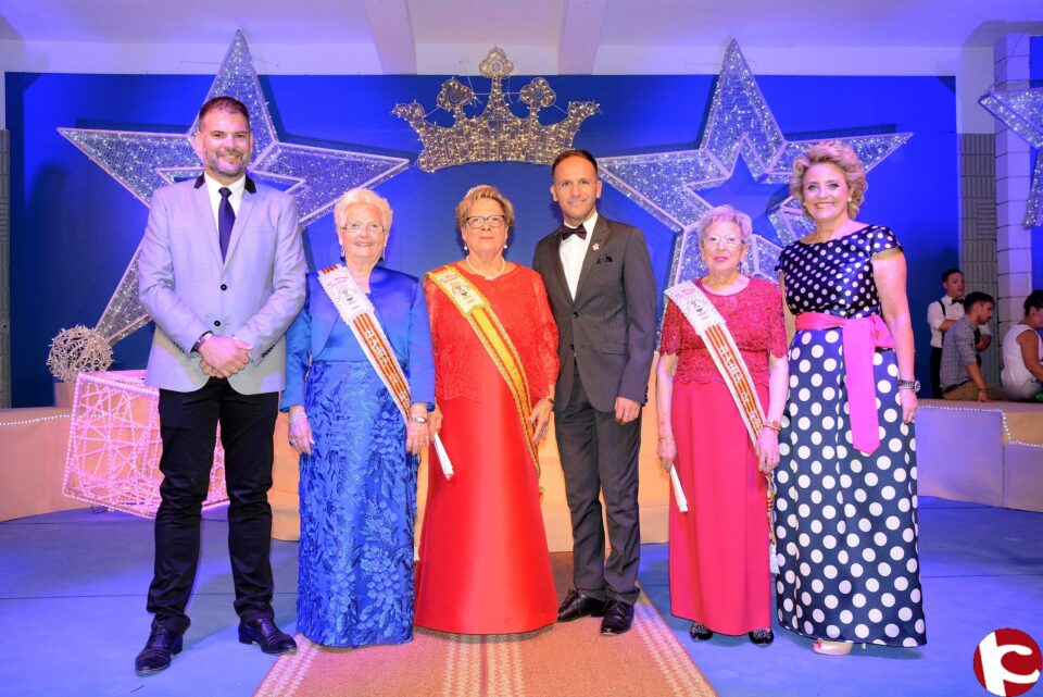 La Asociación "11 de septiembre" corona a su Reina y Damas