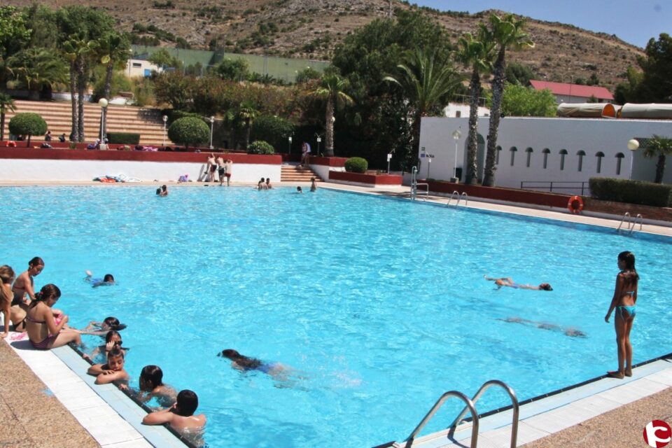 Las piscinas baten récord con cerca de 20.000 servicios de baño durante un mes y medio