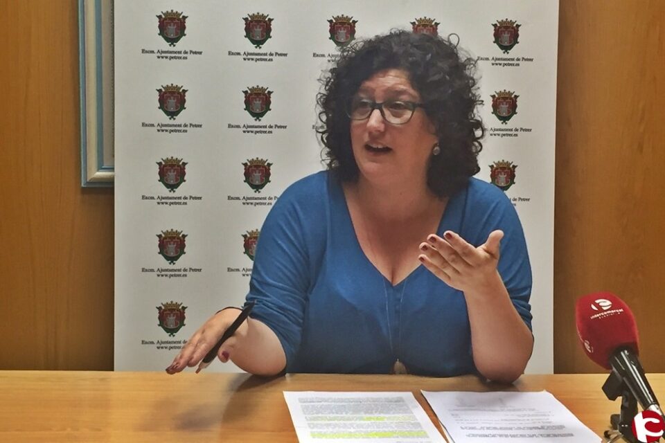 Silvia Rodríguez: El Consell garantiza el incio de curso mientras que otros quieren provocar desorden