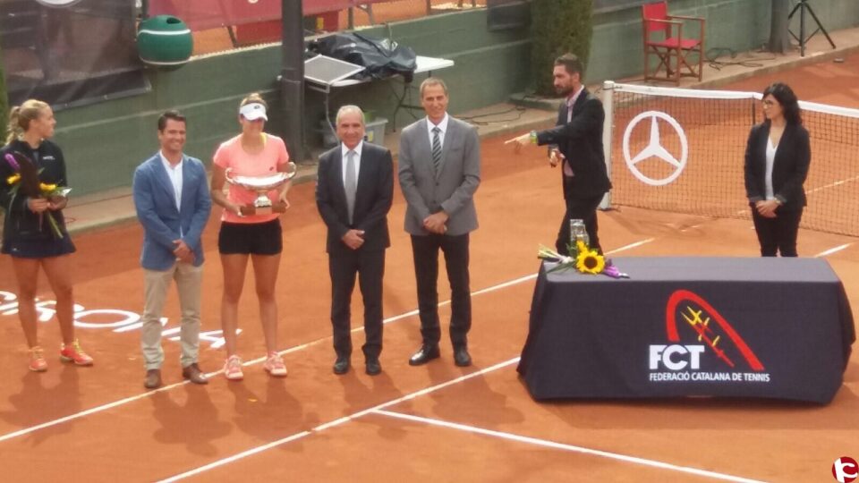 Tita Torró gana el campeonato de tenis de Cataluña