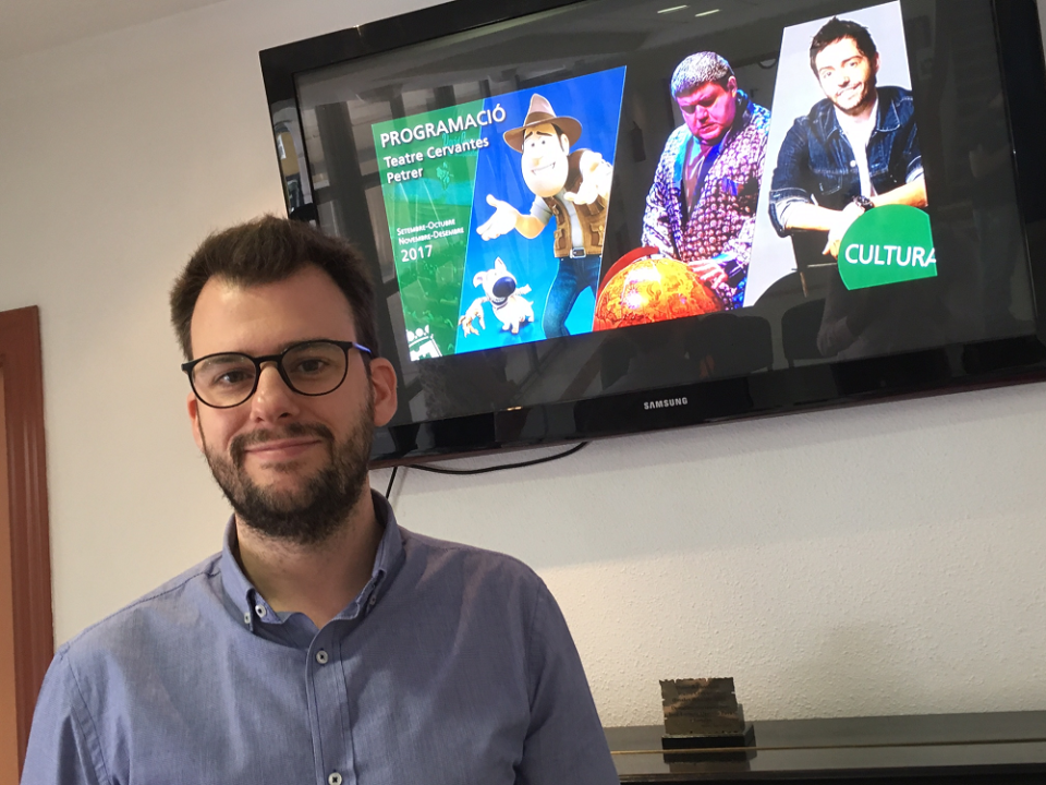 El Teatro Cervantes de Petrer presenta una variada programación de cara a la nueva temporada