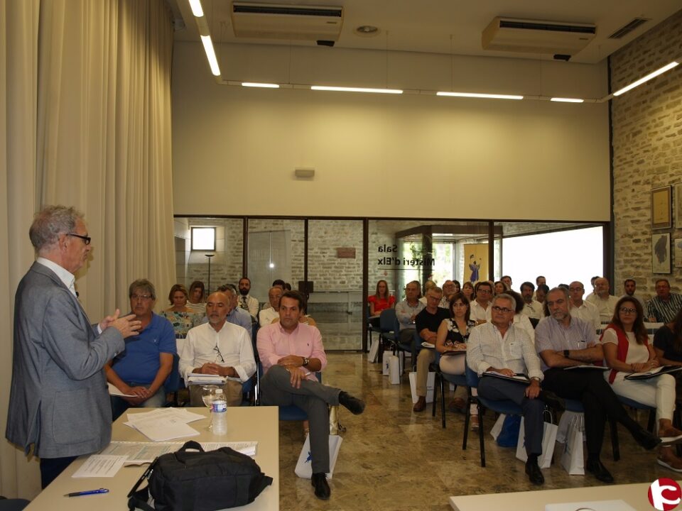 El magistrado Antonio Sempere Navarro inaugura el XIV Foro Aranzadi Social Elche 2017-2018