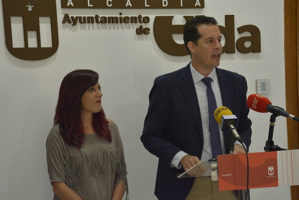 El Ayuntamiento recupera las actividades para niños en la festividad del 9 de Octubre con juegos