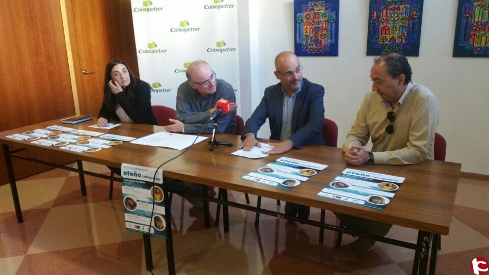 Tres escritoras protagonizan el ciclo de conferencias Otoño Caixapetrer en la Fundación Paurides