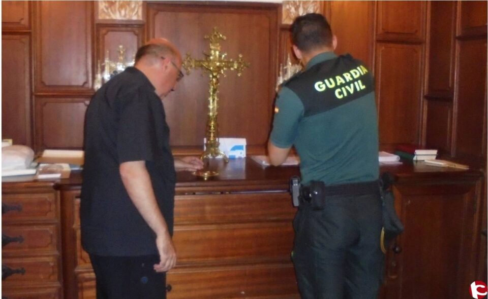 La Guardia Civil detiene al autor del robo de la Parroquia El Salvador de Cocentaina
