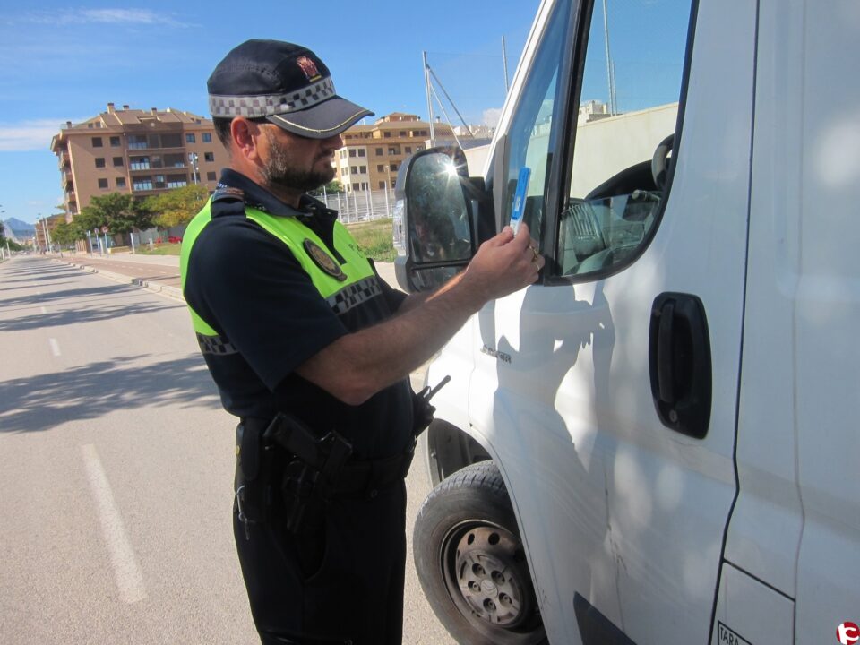 La Policía Local incrementa los controles para detectar conductores bajo los efectos de alcohol o drogas