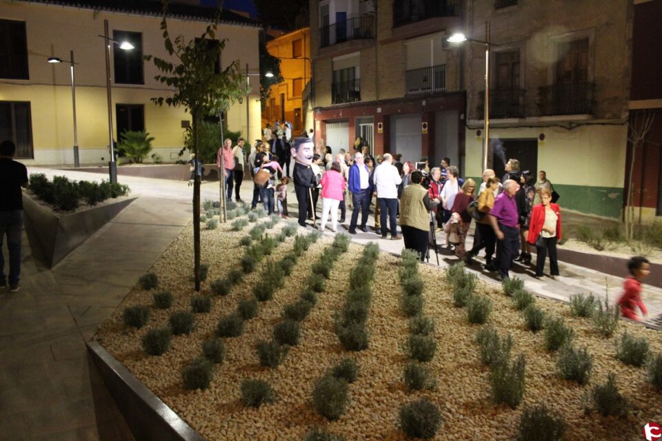 Inauguración de la Plaza Pascual Domenech