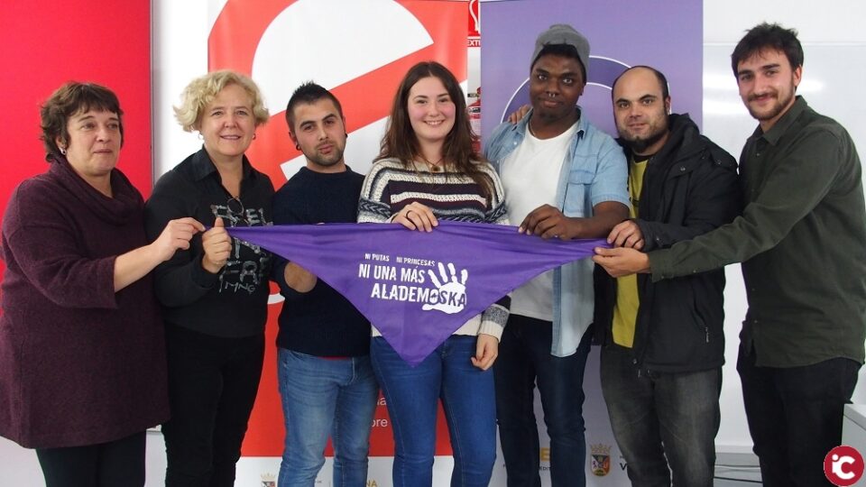 Gira Ni una más de Alademoska contra la violencia de género