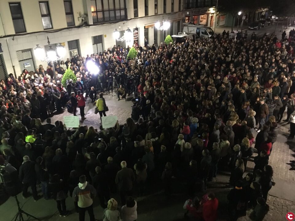 Elda guarda silencio y decreta un día de luto oficial por la muerte de Jessica