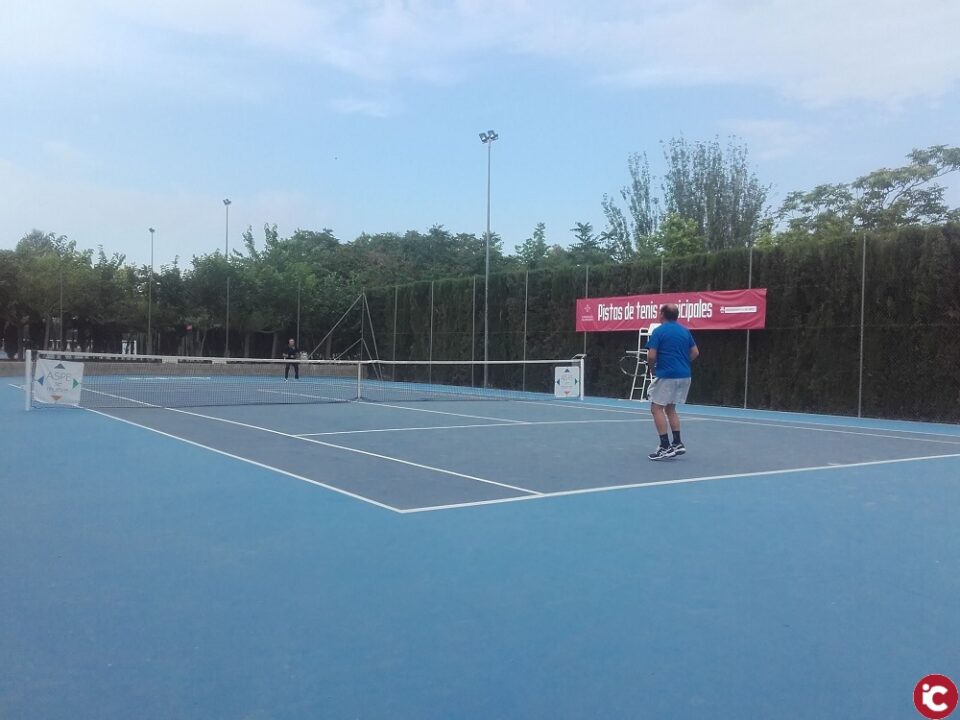 Vuelven los torneos de tenis a las pistas municipales de Aspe