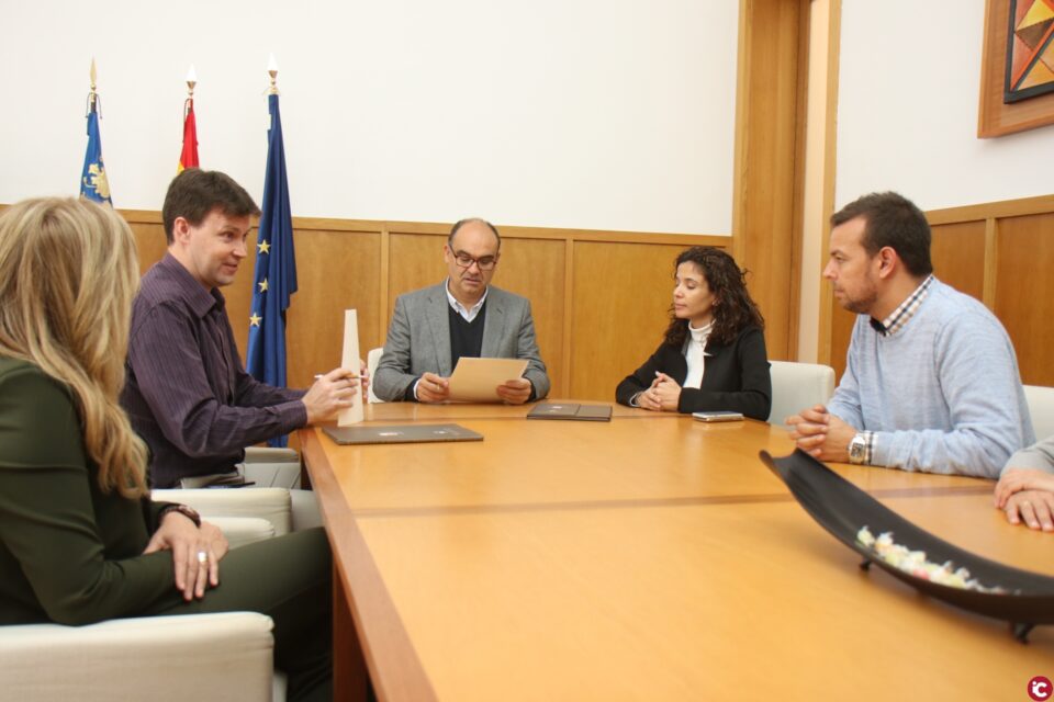 El Lucentum i la Universitat dAlacant refermen el seu Compromís de col·laboració