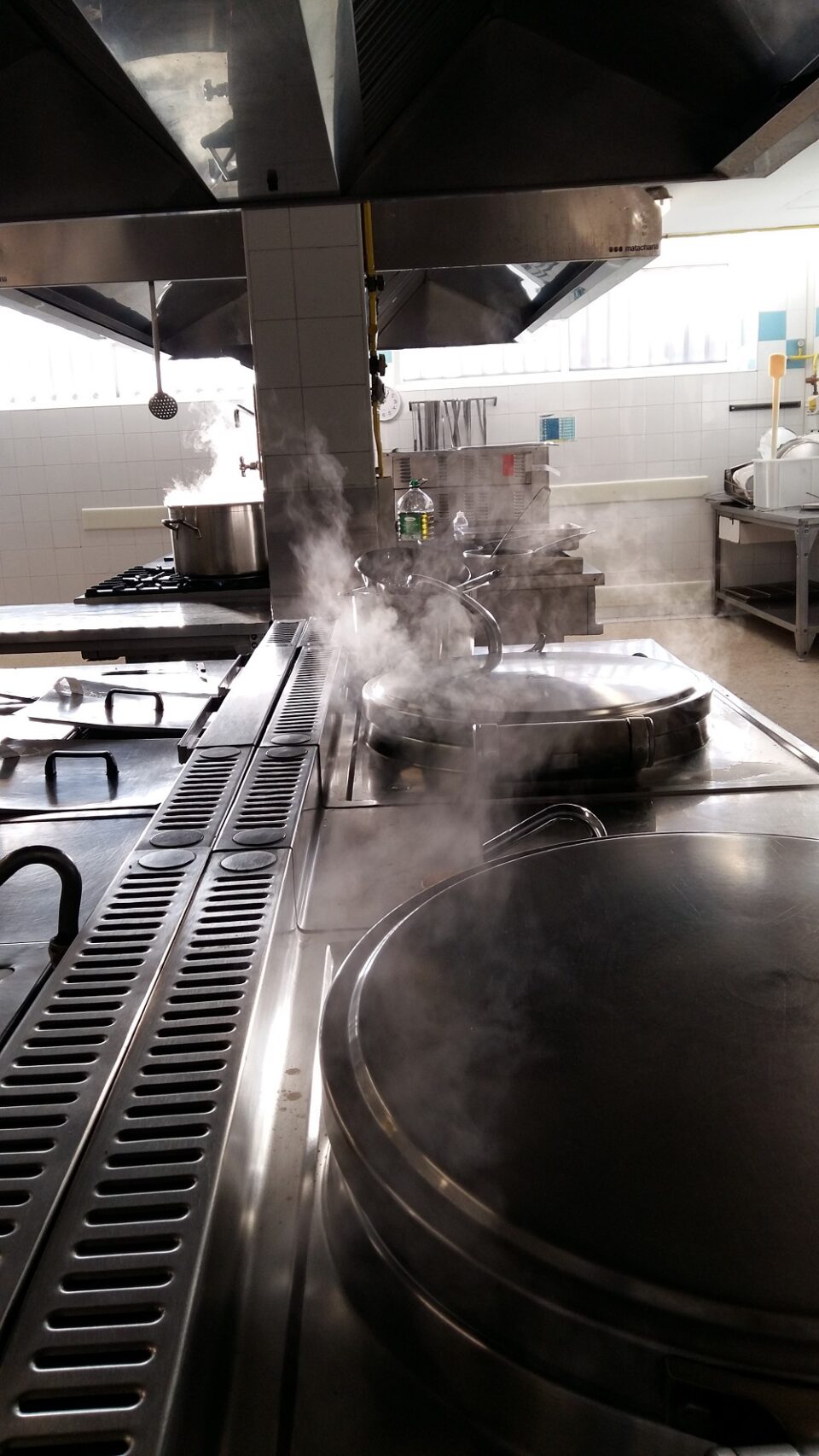 A partir del 1 de diciembre la cocina del Hospital de Elda en pleno funcionamiento