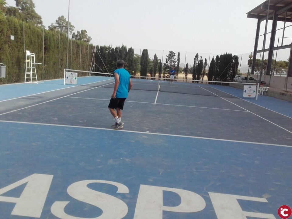 Comienza el II Open de tenis Geta en las pistas municipales