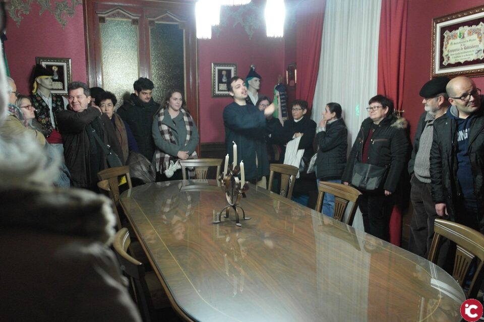 141 personas visitaron la casa modernista de la comparsa de Labradores durante la Feria de Navidad