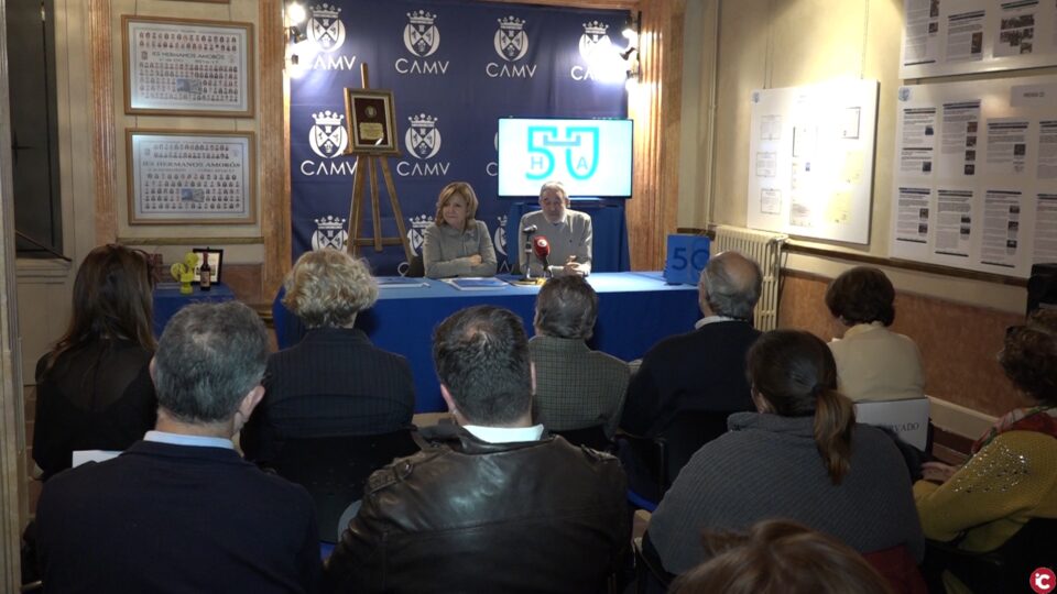 Presentación del libro conmemorativo 50 Aniversario del IES Hermanos Amorós