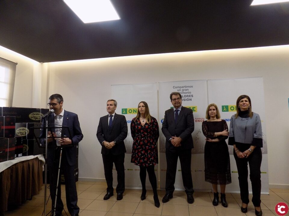 La ONCE de Alicante y sus agencias celebraron el día de su patrona "Santa Lucía"