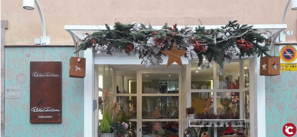 El Jardín de los sueños gana el XXVII Concurso de Escaparatismo de Navidad en Ibi