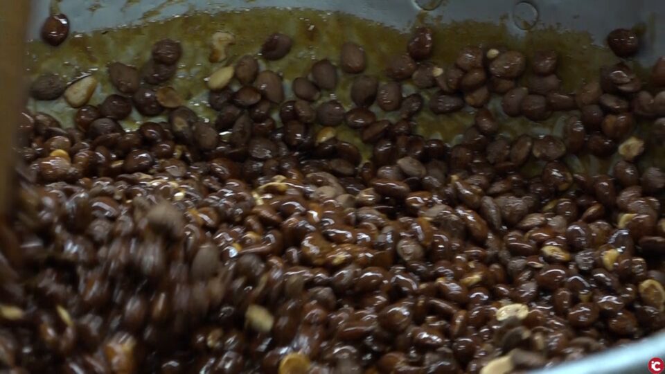 Reportaje sobre la elaboración del Turrón de Biar