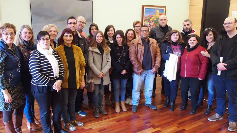 11 personas inician su trabajo en el Ayuntamiento de Villena a través de los planes de empleo