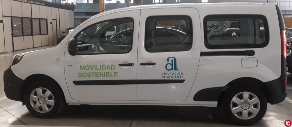 La Diputación destina dos millones de euros para dotar a los municipios de la provincia de vehículos eléctricos