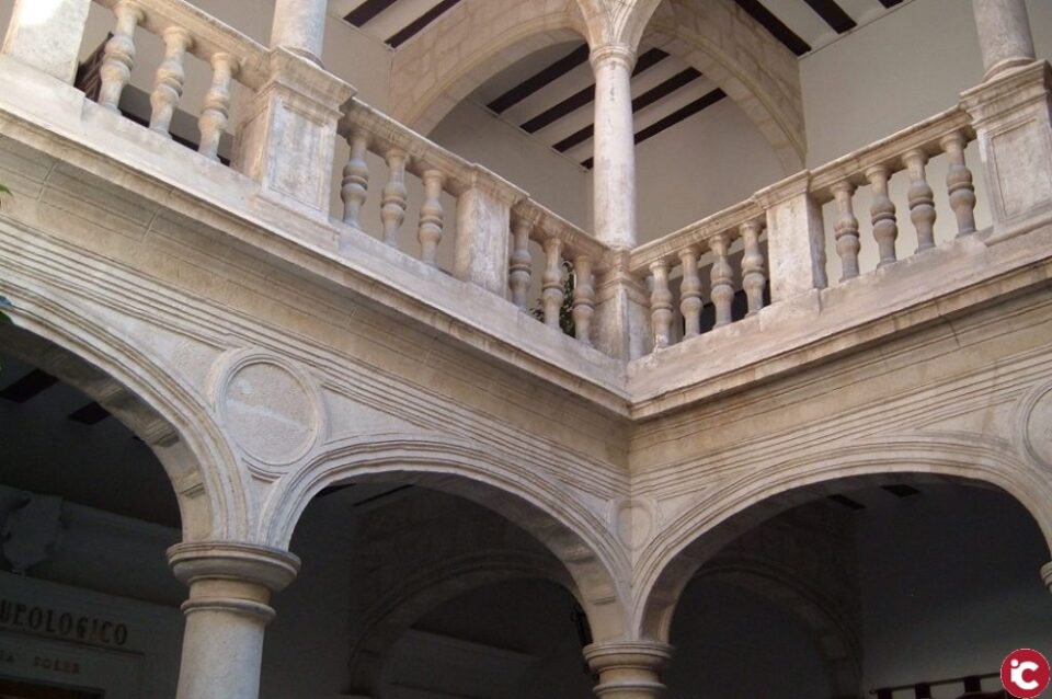 PP VILLENA: El PP pide la licitación del servicio de mantenimiento de edificios públicos