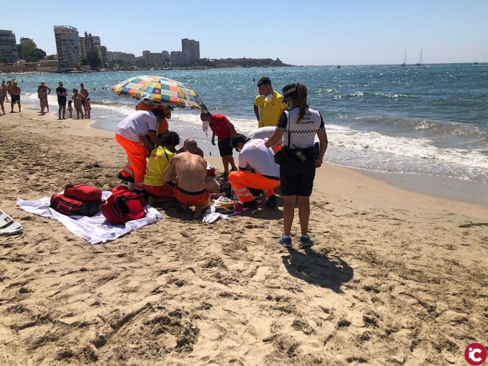 La Policía Local cierra el operativo de Seguridad del tercer fin de semana sin restricciones con menos sanciones por botellón y sin incidentes en Alicante